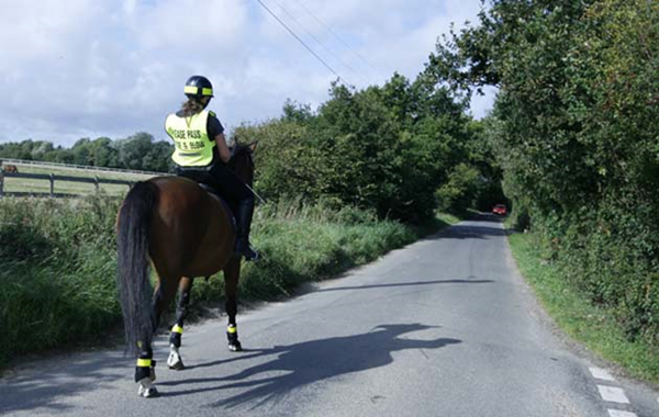 hacking-road-high-viz.jpg