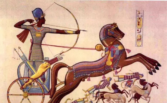 正文  古埃及属于农耕文明, 在与游牧民族(赫梯人)的战争中, 将战车